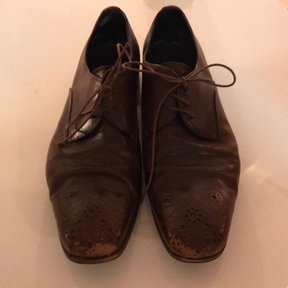 PRADA men’s wingtip oxfords.  Brown size 10.5